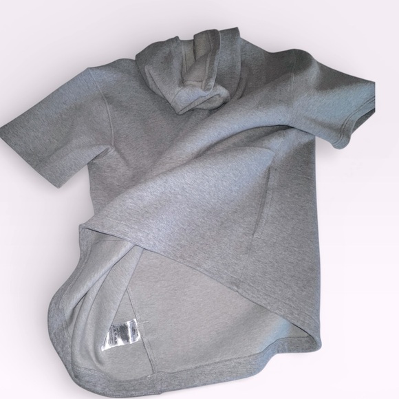 Nebraska Huskers Adidas Baseball Tri-Blend Short Sleeve Hoodie gray.Men's Large - Picture 9 of 15